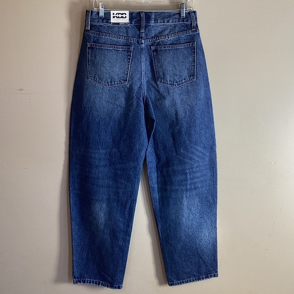 KBB by Kahlana Vintage wash Barrel Jeans NWT - Picture 4 of 5